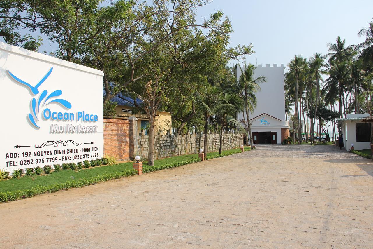 Ocean Place Mui Ne Resort Extérieur photo